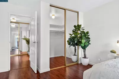 2005 Pleasant Valley Ave #103, Oakland, CA 94611 - Photo 28