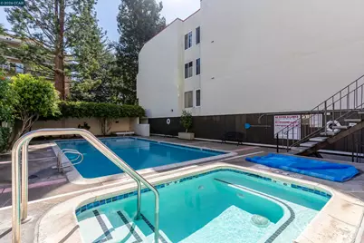 2005 Pleasant Valley Ave #103, Oakland, CA 94611 - Photo 46