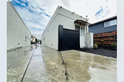 1249 88th Ave, Oakland, CA 94621 - Photo 6