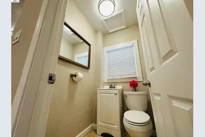 1249 88th Ave, Oakland, CA 94621 - Photo 40