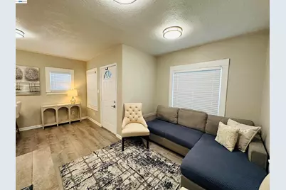 1249 88th Ave, Oakland, CA 94621 - Photo 18