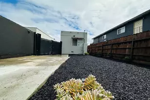 1249 88th Ave, Oakland, CA 94621 - Photo 14