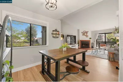 1359 Hull Ln, Martinez, CA 94553 - Photo 14