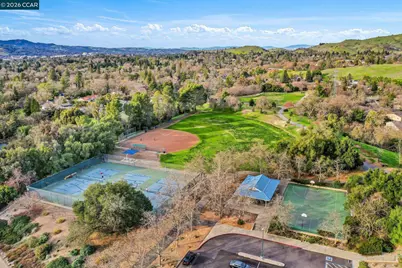 2095 Robb Rd, Walnut Creek, CA 94596 - Photo 24