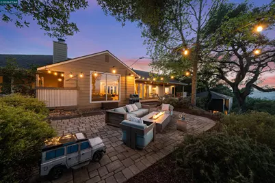 142 Crestview Dr, Orinda, CA 94563 - Photo 42