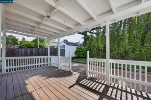 1920 3rd St, Benicia, CA 94510 - Photo 26