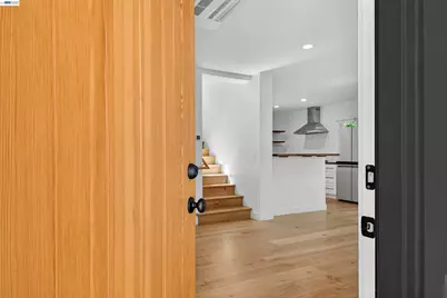 914 61st Street, Oakland, CA 94608 - Photo 4