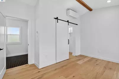 914 61st Street, Oakland, CA 94608 - Photo 18