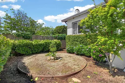 914 61st Street, Oakland, CA 94608 - Photo 40
