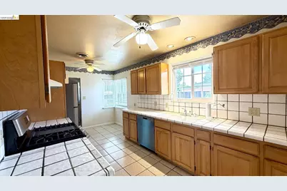 3407 Cowell Road, Concord, CA 94518 - Photo 10