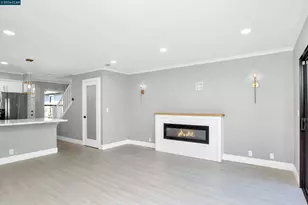 17106 Creekside Cir, Morgan Hill, CA 95037 - Photo 6