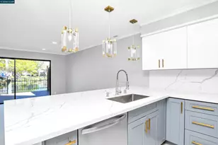 17106 Creekside Cir, Morgan Hill, CA 95037 - Photo 10