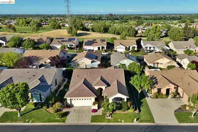 1632 Regent Drive, Brentwood, CA 94513 - Photo 2