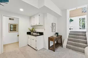 39 St Stephens Dr, Orinda, CA 94563 - Photo 22