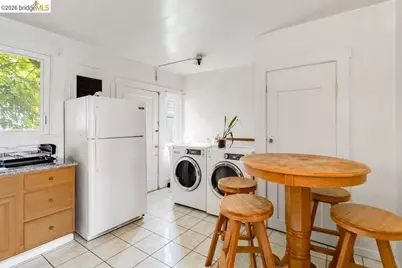 1415 Hampel Street, Oakland, CA 94602 - Photo 14