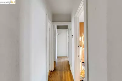 1415 Hampel Street, Oakland, CA 94602 - Photo 16