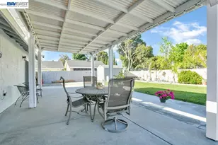 1972 Carnation Cir, Livermore, CA 94551 - Photo 24