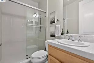 3001 Lusitana Dr, Livermore, CA 94550 - Photo 24