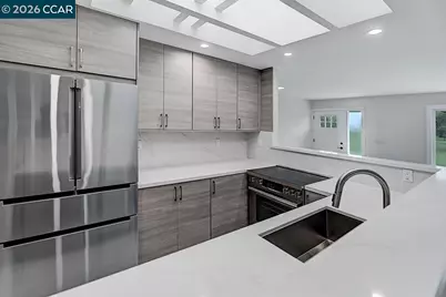 2324 Tice Creek Dr #3, Walnut Creek, CA 94595 - Photo 4