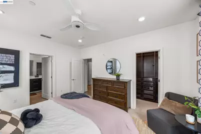 45139 Challenge Cmn #1001, Fremont, CA 94538 - Photo 18