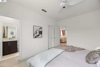 45139 Challenge Cmn #1001, Fremont, CA 94538 - Photo 26