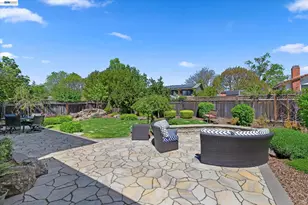 4767 Del Valle Pkwy, Pleasanton, CA 94566 - Photo 36