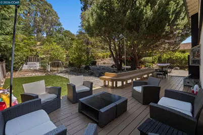2537 Simas Ave, Pinole, CA 94564 - Photo 46