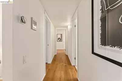 323 Monte Vista Ave #210, Oakland, CA 94611 - Photo 20