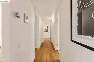 323 Monte Vista Ave, Oakland, CA 94611 - Photo 20