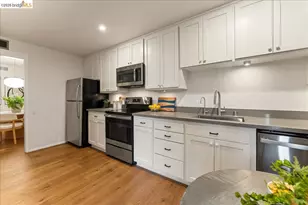 323 Monte Vista Ave, Oakland, CA 94611 - Photo 12