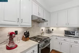 4483 Brannigan St, Dublin, CA 94568 - Photo 8