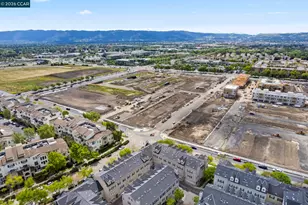 4483 Brannigan St, Dublin, CA 94568 - Photo 48