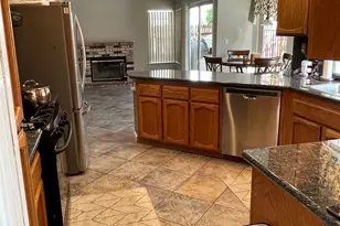 1828 Bayberry Ln, Tracy, CA 95376 - Photo 10
