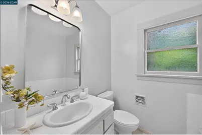 444 Edwards St, Crockett, CA 94525 - Photo 16