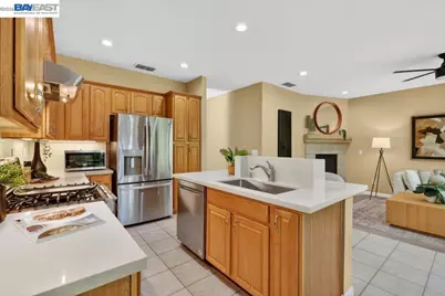 1857 Greenlaw Way, Folsom, CA 95630 - Photo 24