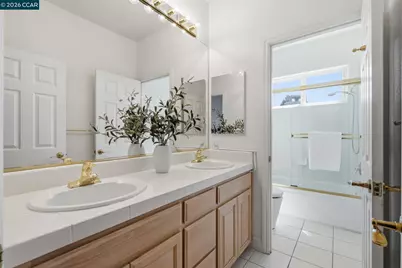 2151 Sky View Ct, Moraga, CA 94556 - Photo 30