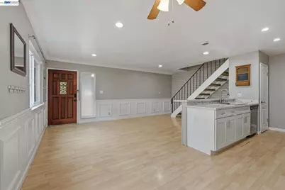 8185 Arroyo Dr #3, Pleasanton, CA 94588 - Photo 8