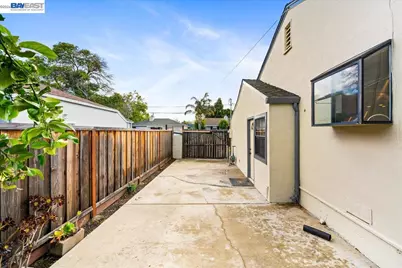 17153 Via Media, San Lorenzo, CA 94580 - Photo 30