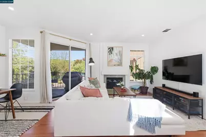 7674 Tuscany Dr, Dublin, CA 94568 - Photo 4