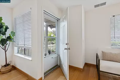 6521 Nottingham Pl #111, Dublin, CA 94568 - Photo 4