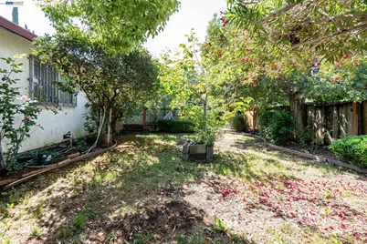 2197 Sugartree Drive, Pittsburg, CA 94565 - Photo 42