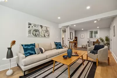 325 49th St, Oakland, CA 94609 - Photo 44