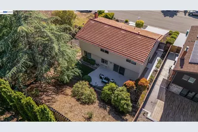 27966 El Portal Dr, Hayward, CA 94542 - Photo 50