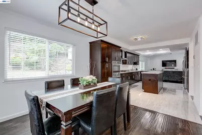 5800 Cold Water Dr, Castro Valley, CA 94552 - Photo 4