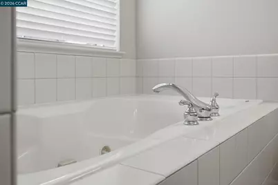 6809 New Melones Cir, Discovery Bay, CA 94505 - Photo 28