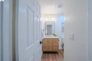 6151 Joaquin Murieta Ave, Newark, CA 94560 - Photo 26