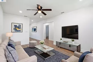 114 C St, Tracy, CA 95376 - Photo 1