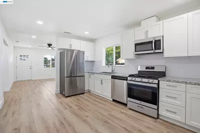 114 C St, Tracy, CA 95376 - Photo 4