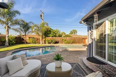 8617 Briarwood Ln, Dublin, CA 94568 - Photo 40