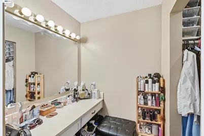 1494 Del Rio Cir #D, Concord, CA 94518 - Photo 18